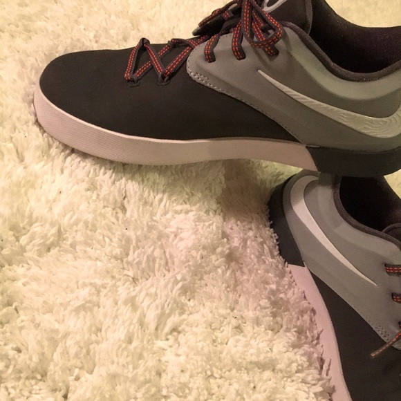 Host Pick!!! Nike Ryka shoes - Picture 2 of 13